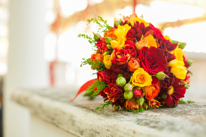 Colorful Flower Bouquet — Red, Vibrant, Afternoon