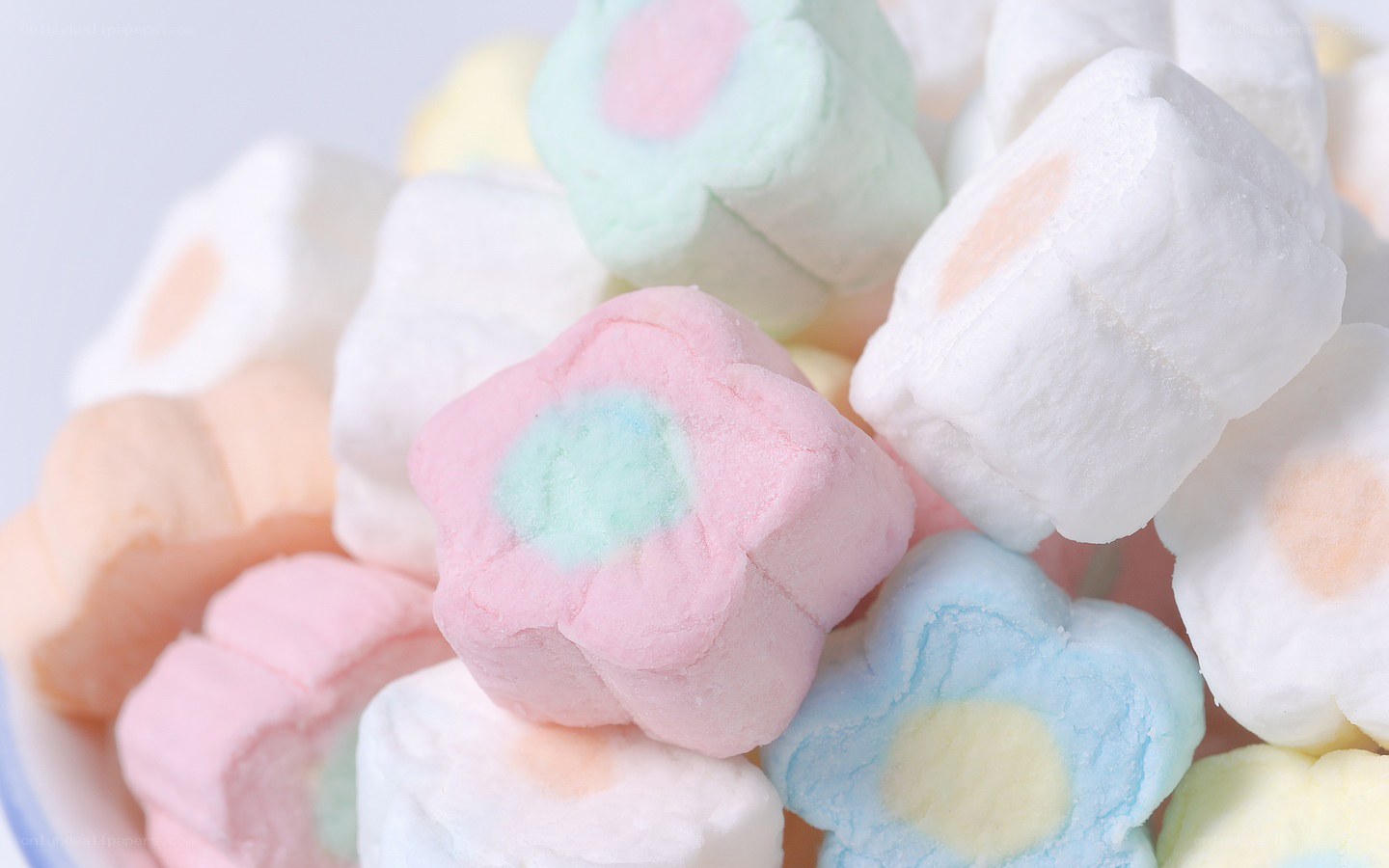 Colorful flower marshmallows
