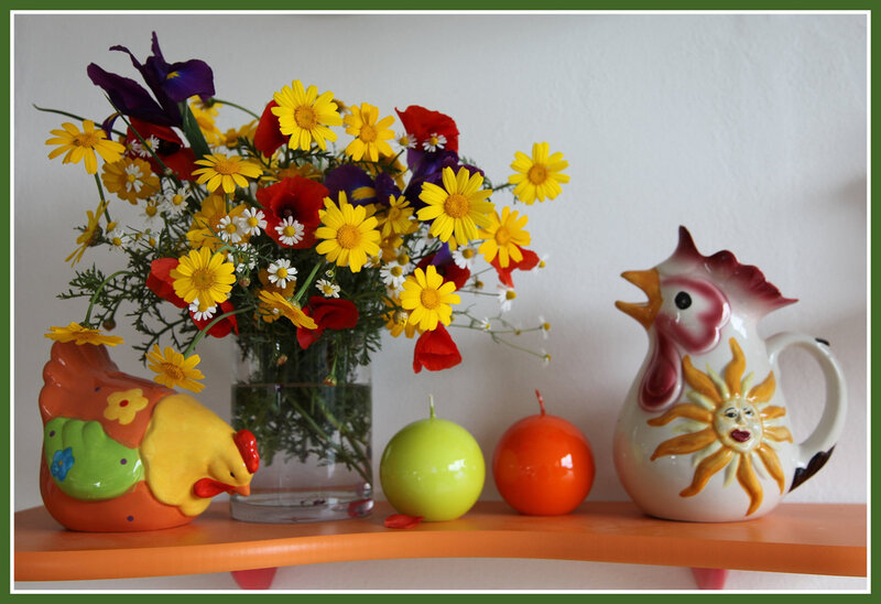 Colorful flowers and chicken decor