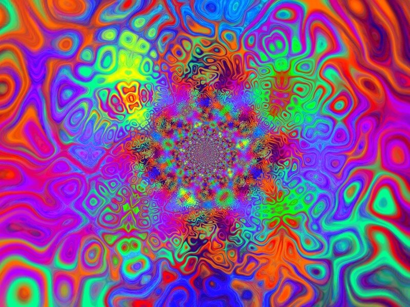 Colorful Fractal Pattern — Purple, Hypnotic