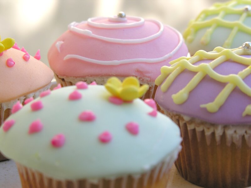 Colorful frosted cupcakes