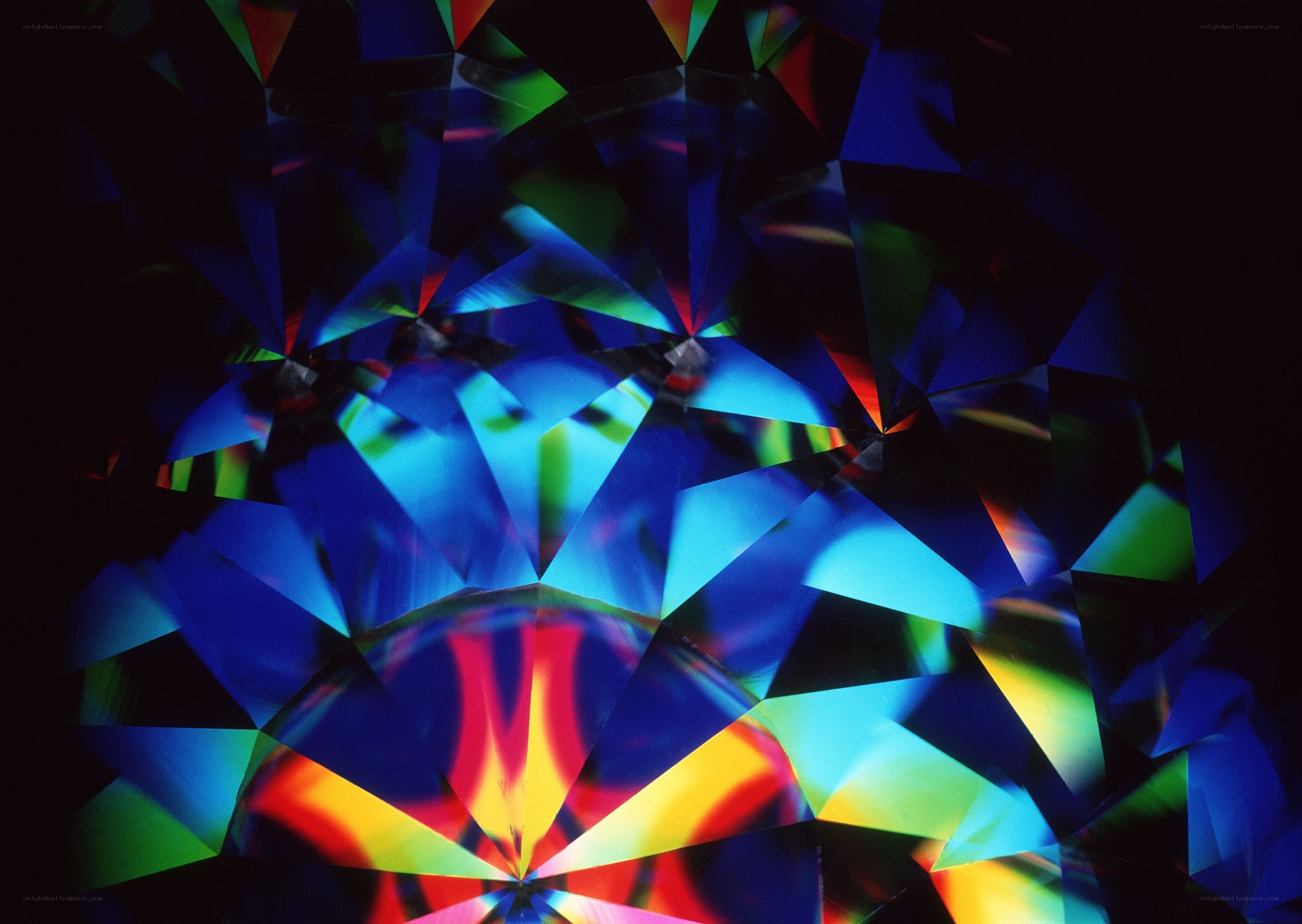Colorful geometric light patterns