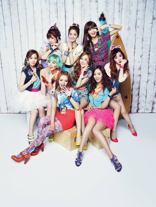 colorful girl group photo