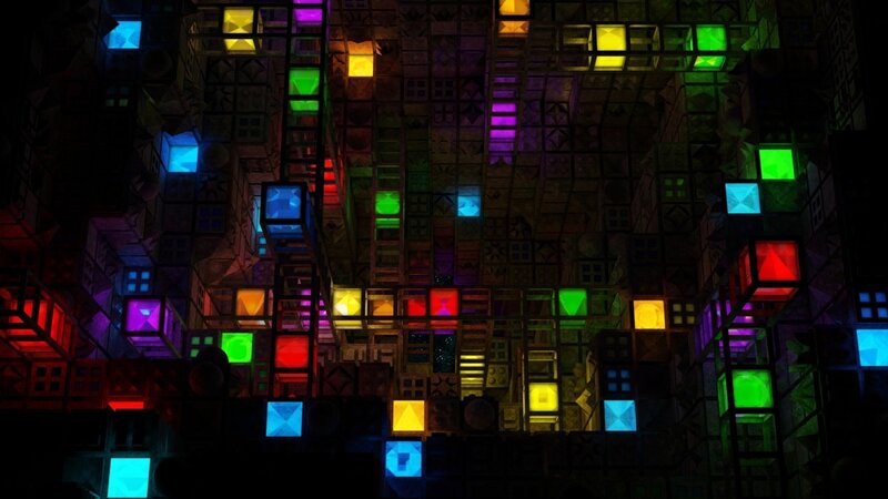 Colorful Glowing Cubes — Green