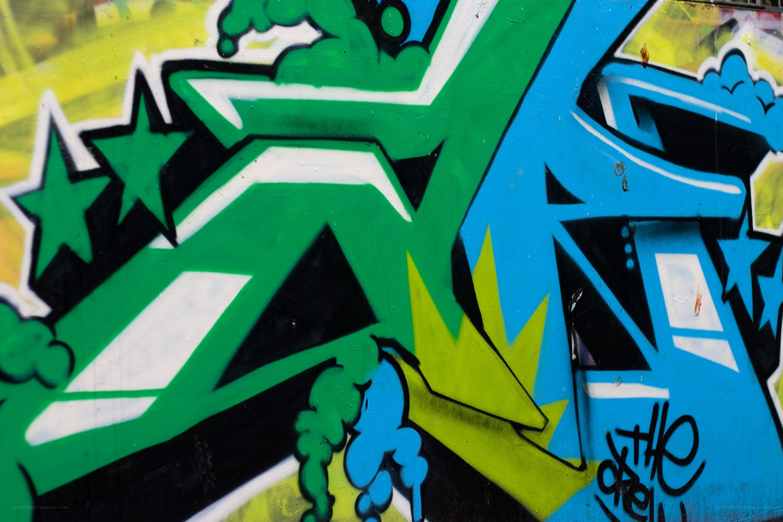 colorful graffiti art