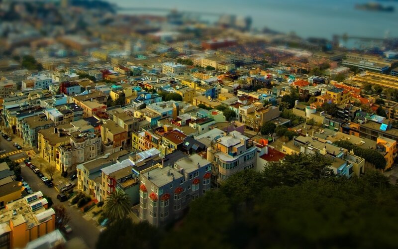 colorful houses in san francisco