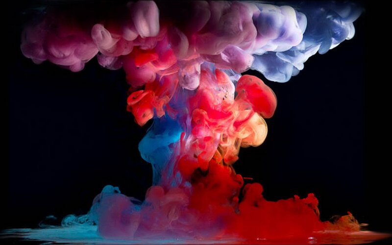 Colorful ink diffusion in water