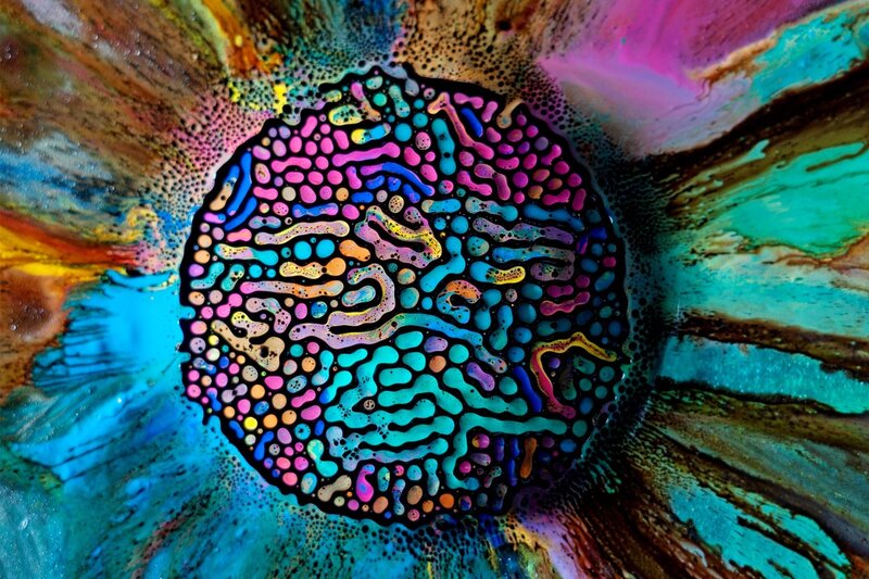 Colorful Liquid Patterns — Blue, Vibrant