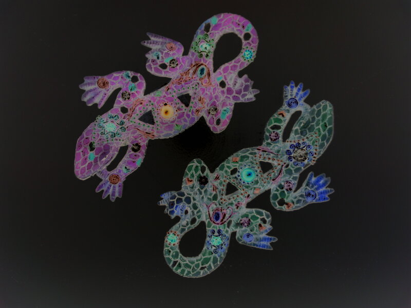 Colorful mosaic gecko art