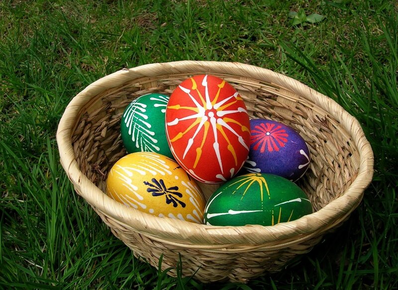 Colorful Painted Eggs — Green, Festive