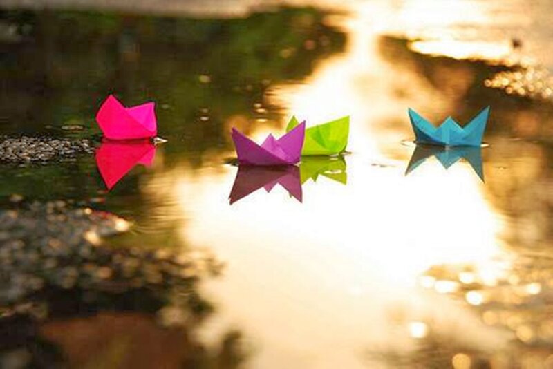Colorful Paper Boats — Pink