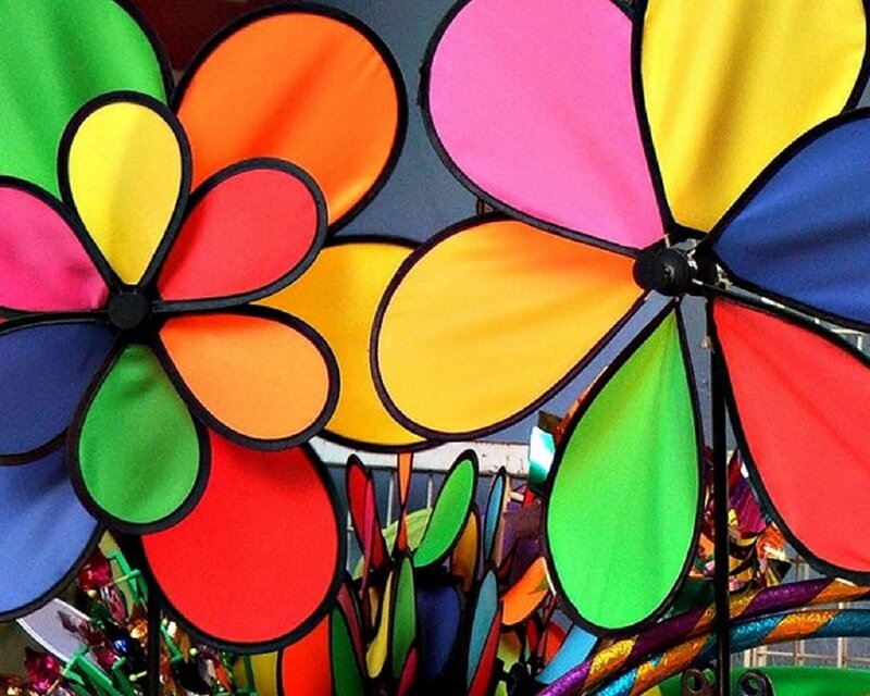 Colorful Pinwheels — Red