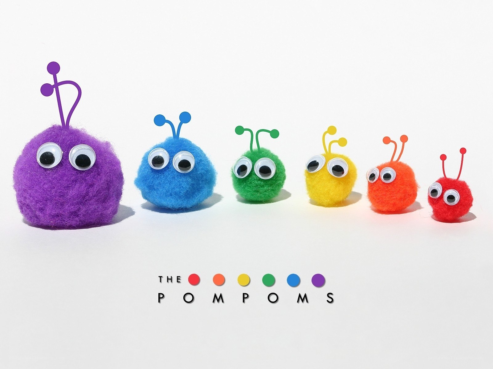 Colorful pom-pom aliens