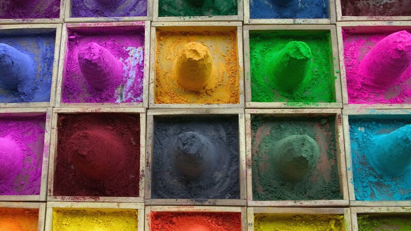 Colorful powder display