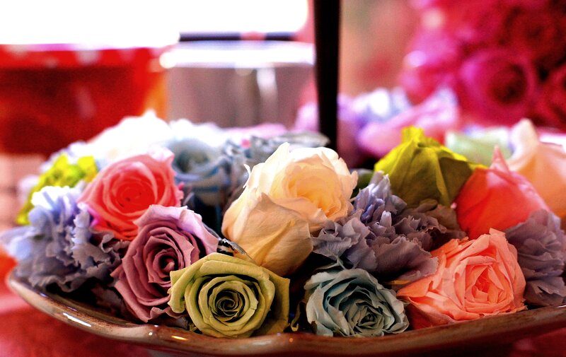 Colorful Preserved Roses