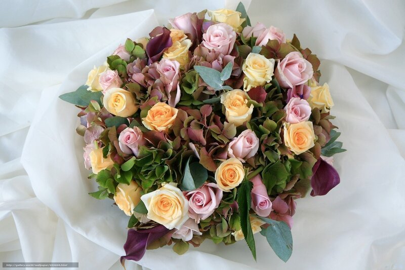 colorful rose bouquet