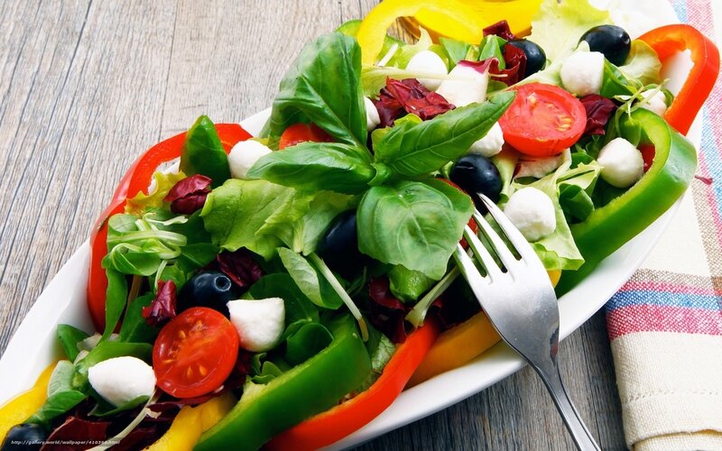 Colorful Salad in Bowl — Green, Fresh