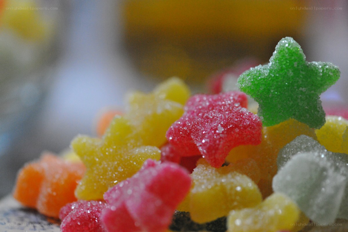colorful star-shaped gummies