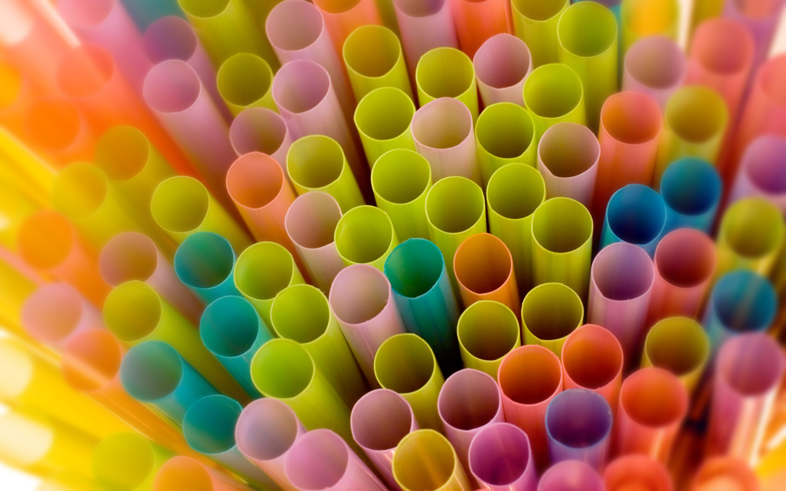 Colorful straws close-up