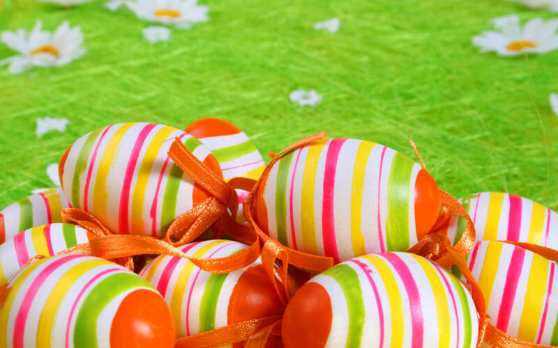 Colorful Striped Eggs — Green