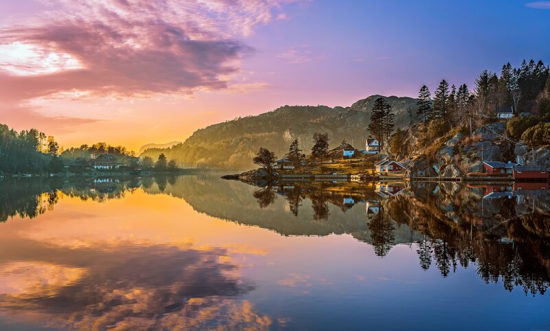 Colorful Sunset over Lake — Purple