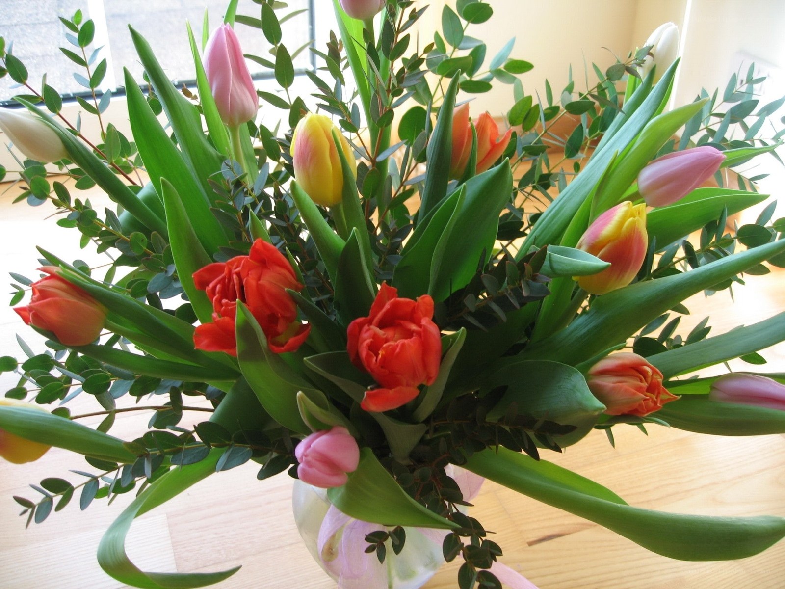 Colorful tulip bouquet