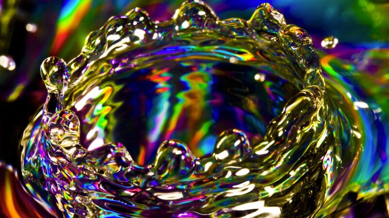 Colorful Water Splash — Green