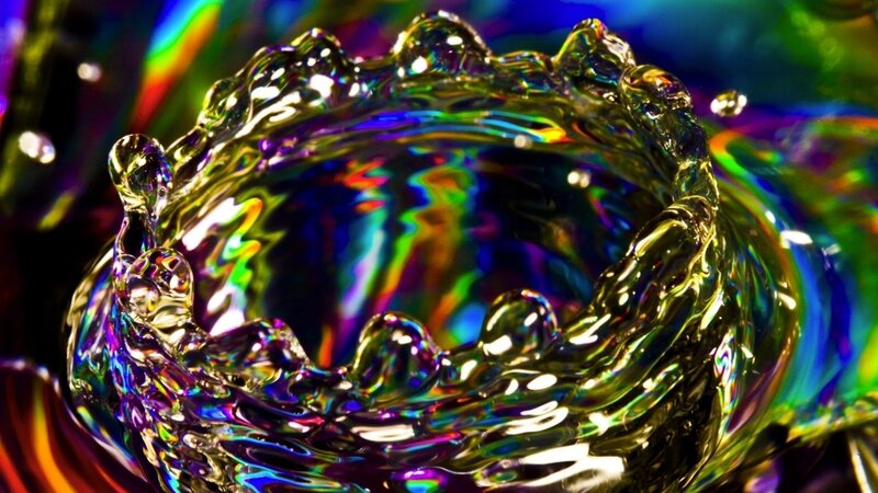 Colorful water splash ring