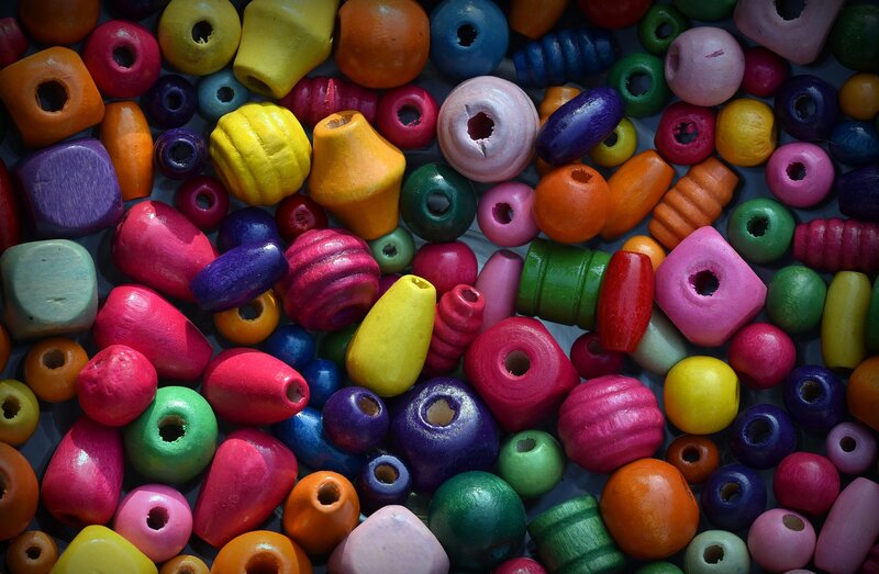 Colorful Wooden Beads — Red