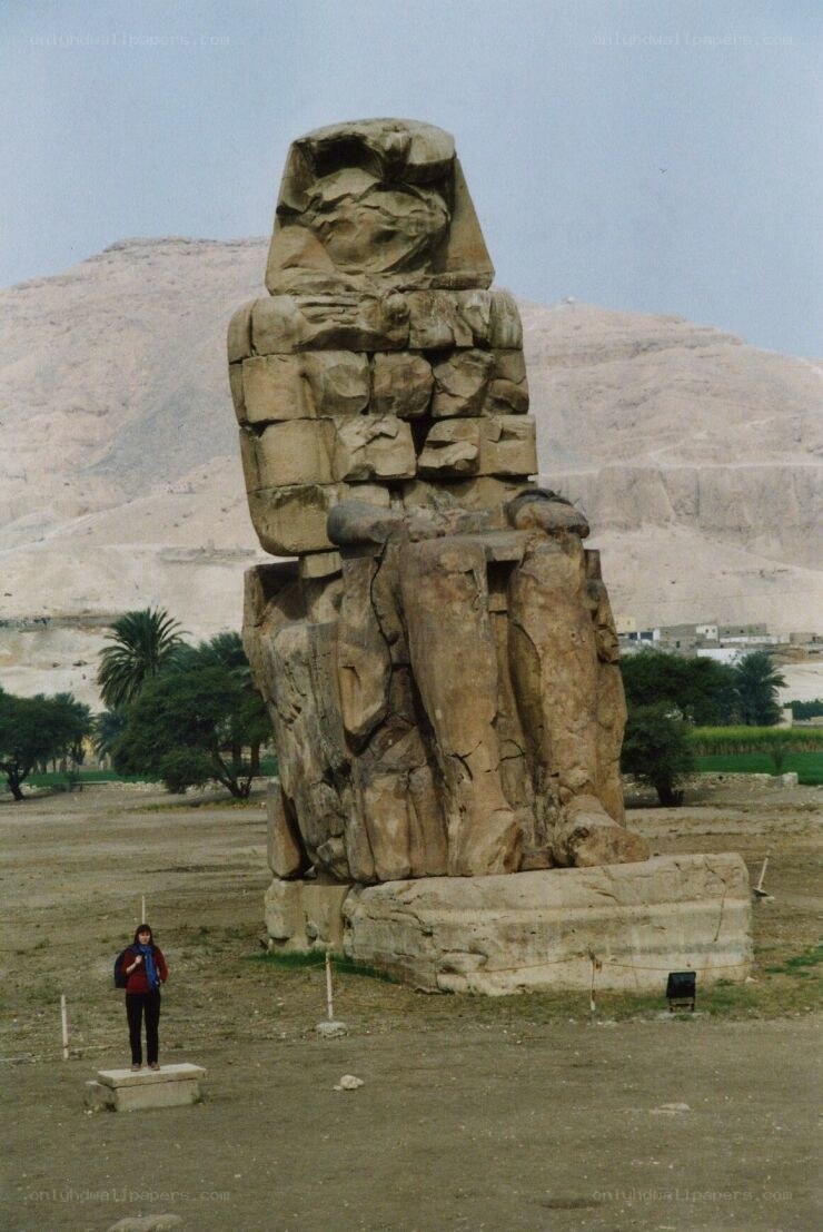 Colossus of Memnon