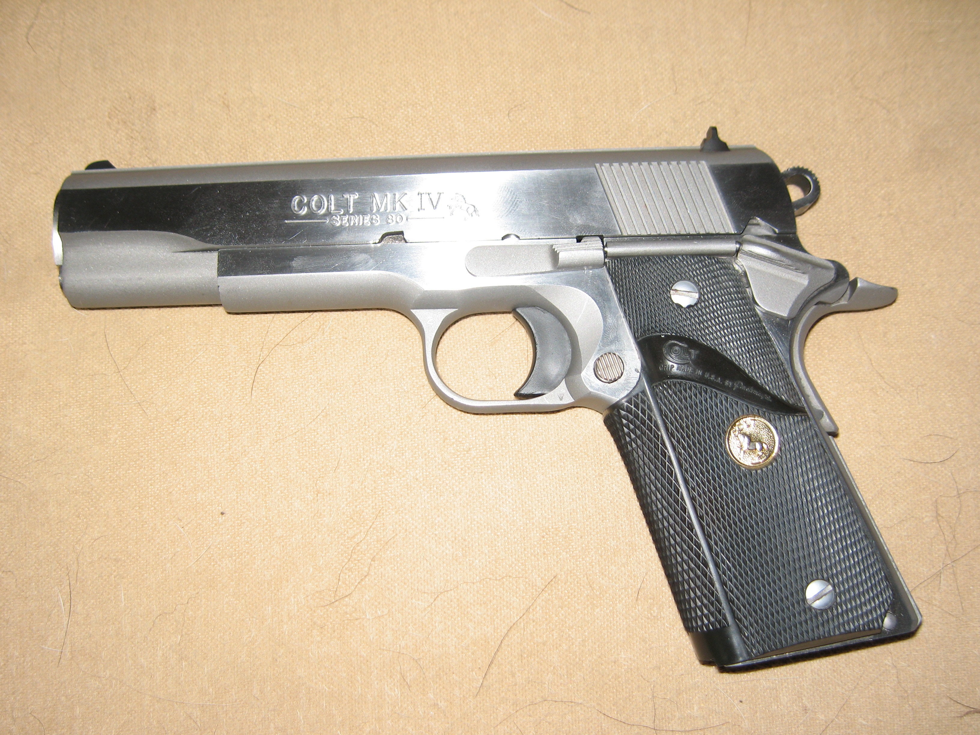 Colt MK IV pistol