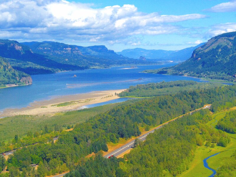 Columbia River Gorge landscape