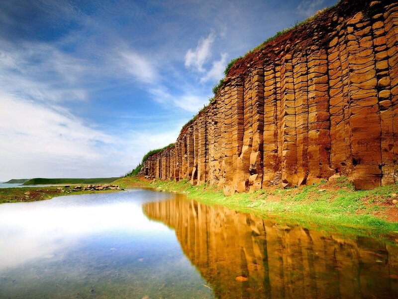 Columnar Basalt Cliffs
