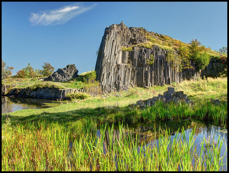 Columnar Basalt Formation — Green