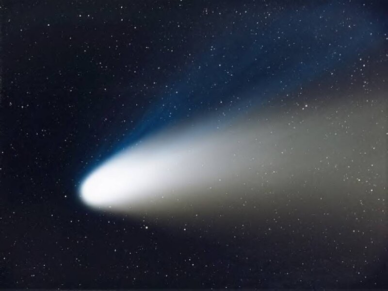 Comet in Space — Black, Dramatic