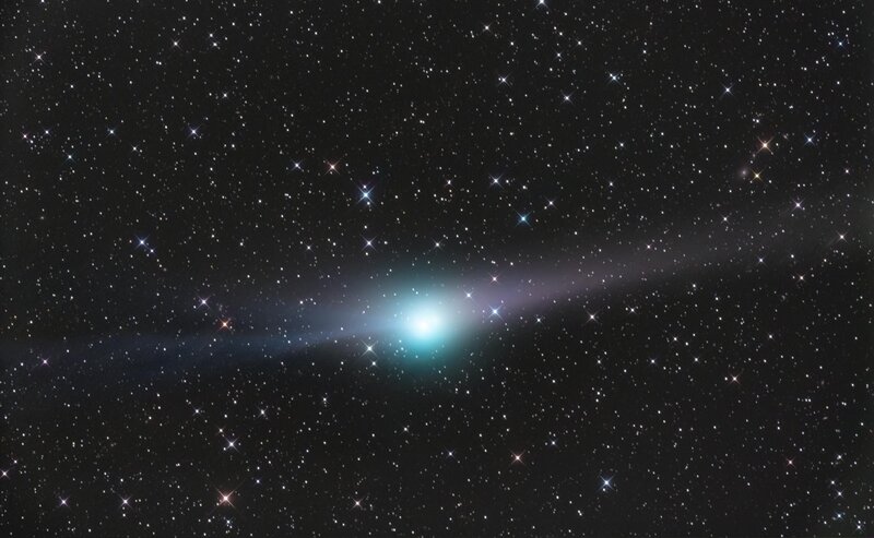 Comet in Space — Black, Serene, Night