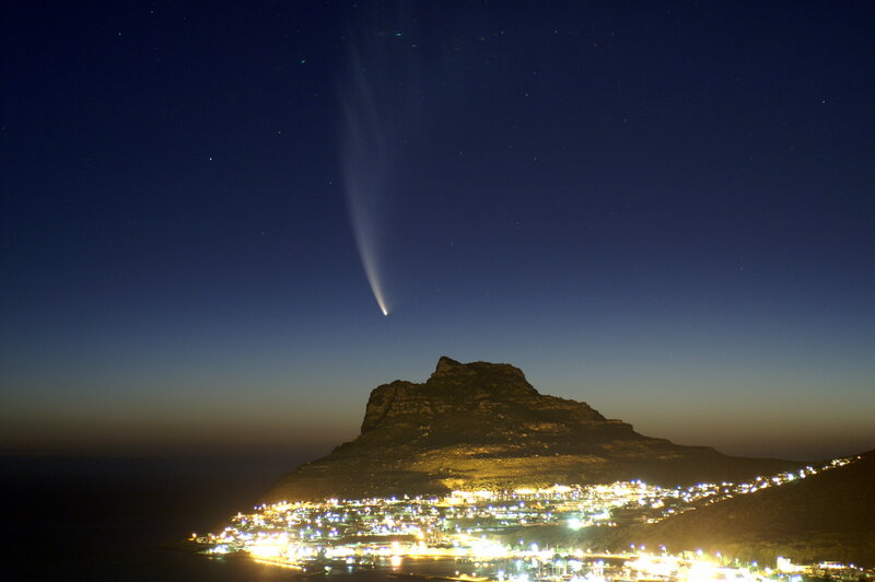 Comet over Cape Town
