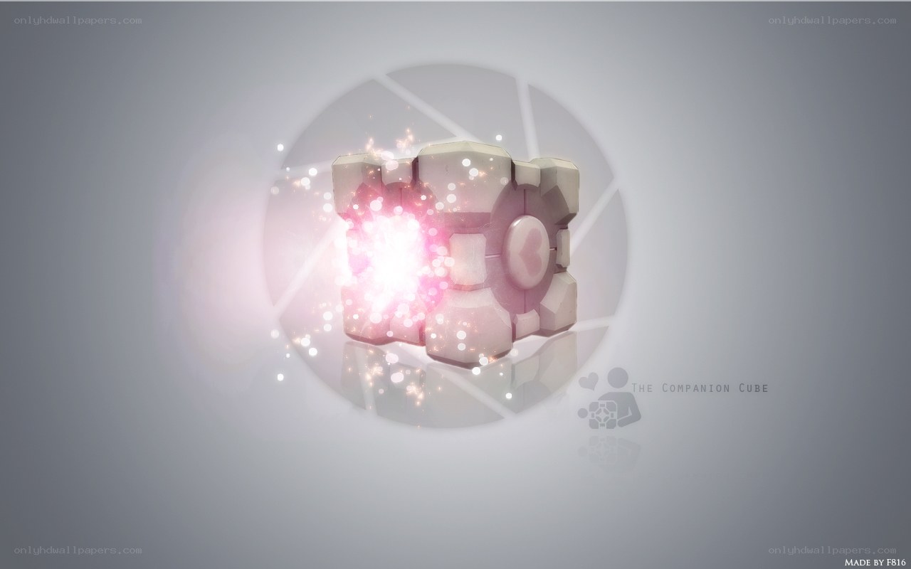 Companion Cube glowing