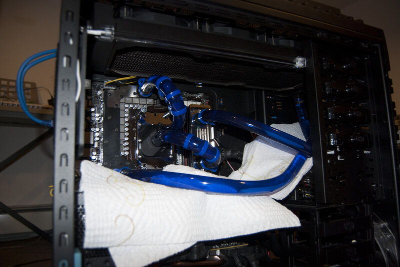 Computer with Liquid Cooling — Black