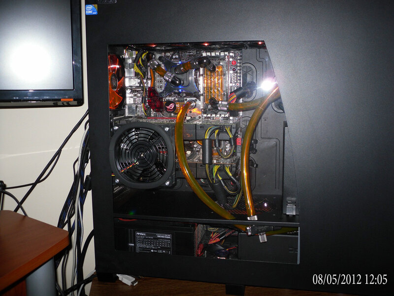 Computer with Liquid Cooling