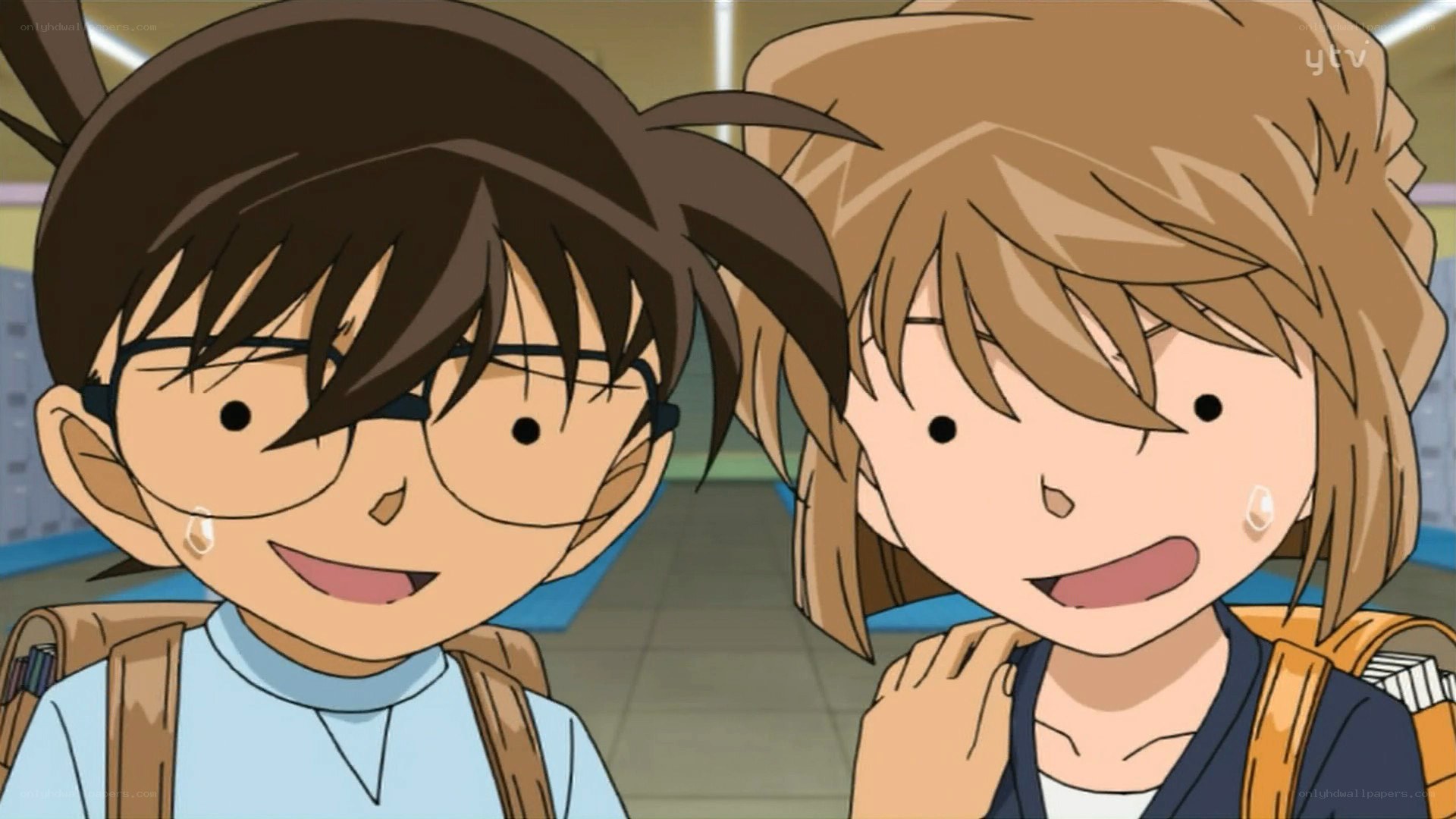 Conan and Ran smiling together