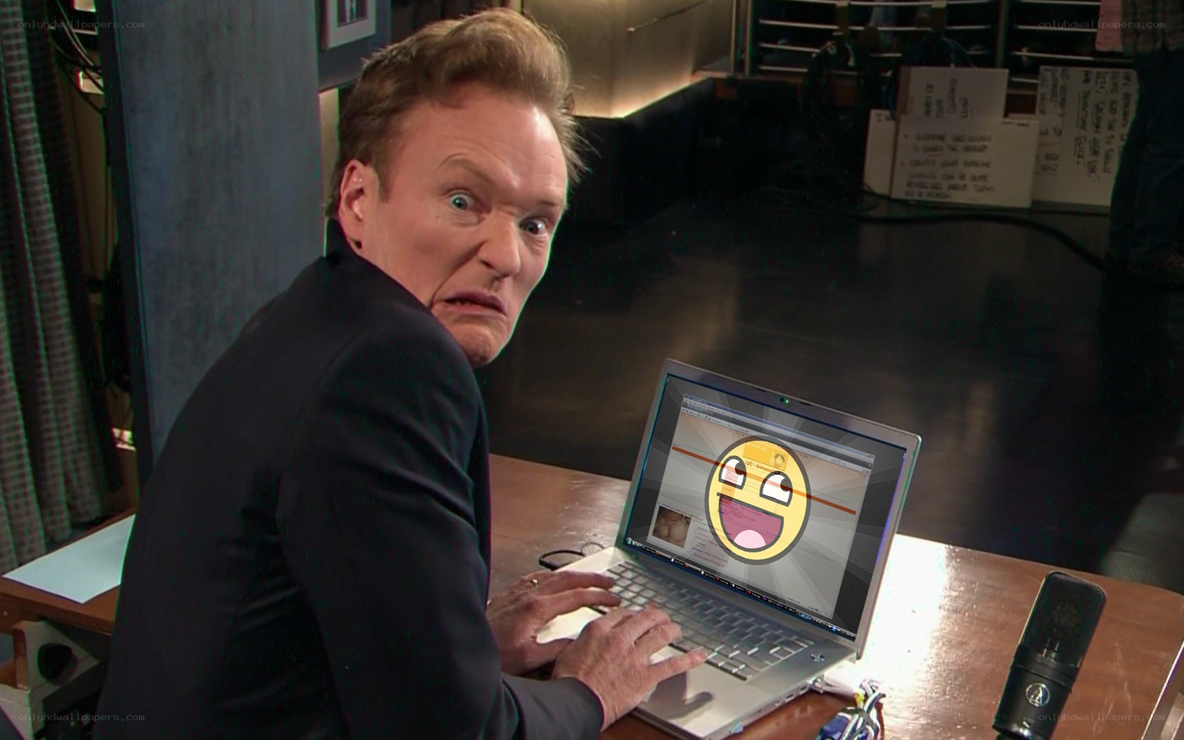 Conan O'Brien with laptop