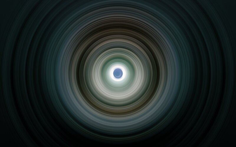 Concentric Light Rings — White