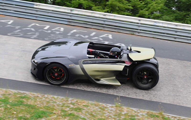 Concept Car on Racetrack — Black, Dynamic