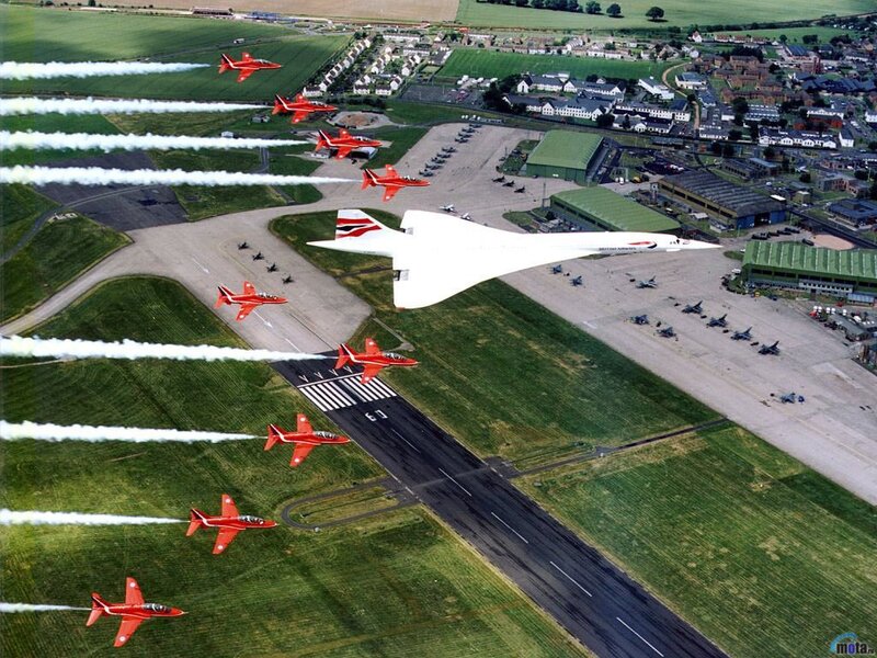 Concorde and Red Arrows