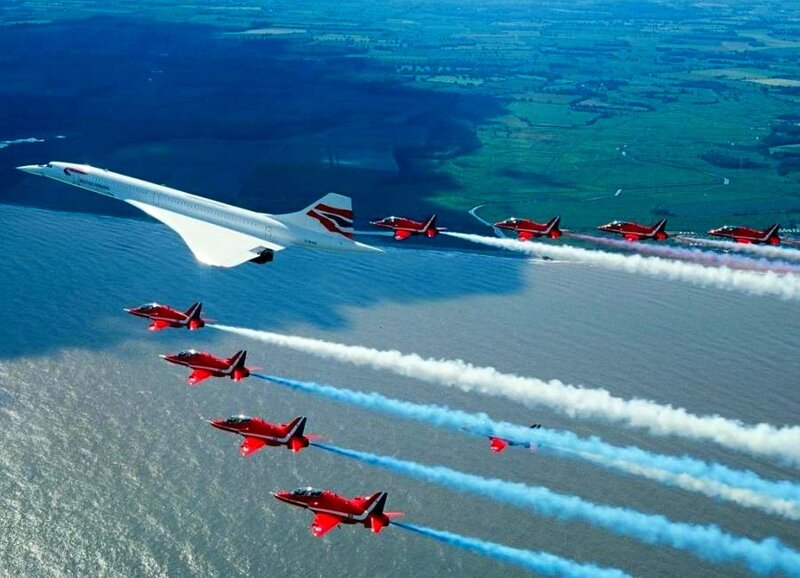 Concorde with Red Arrows
