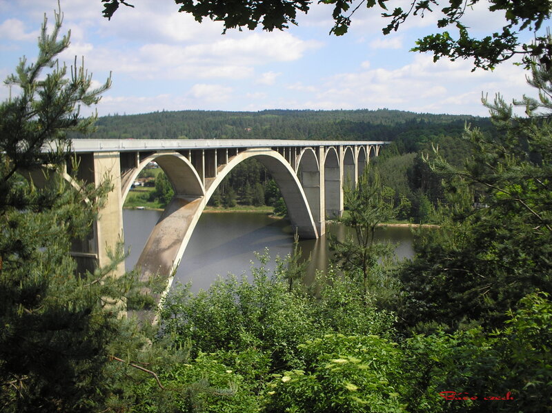 Concrete Arch Bridge — Green