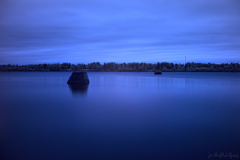 Concrete Structures in Water