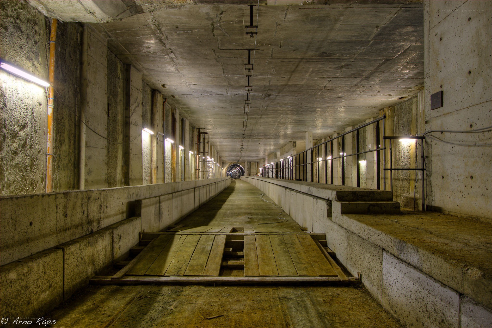Concrete tunnel walkway