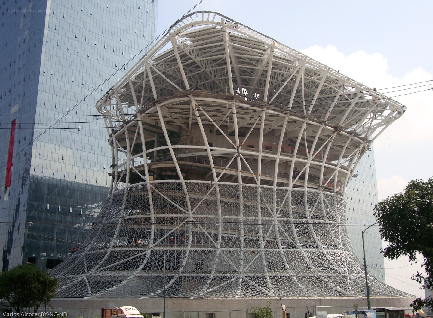 Construction of a modern building